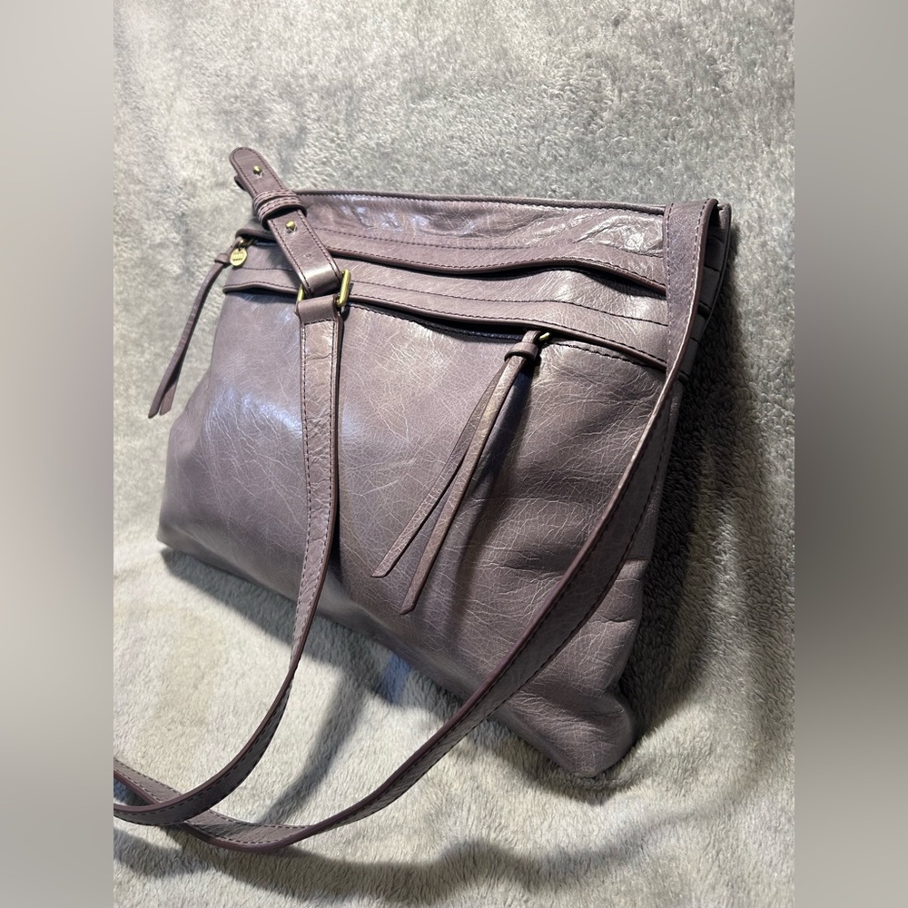 Hobo International Larkin Genuine Leather Crossbody - Picture 5 of 11